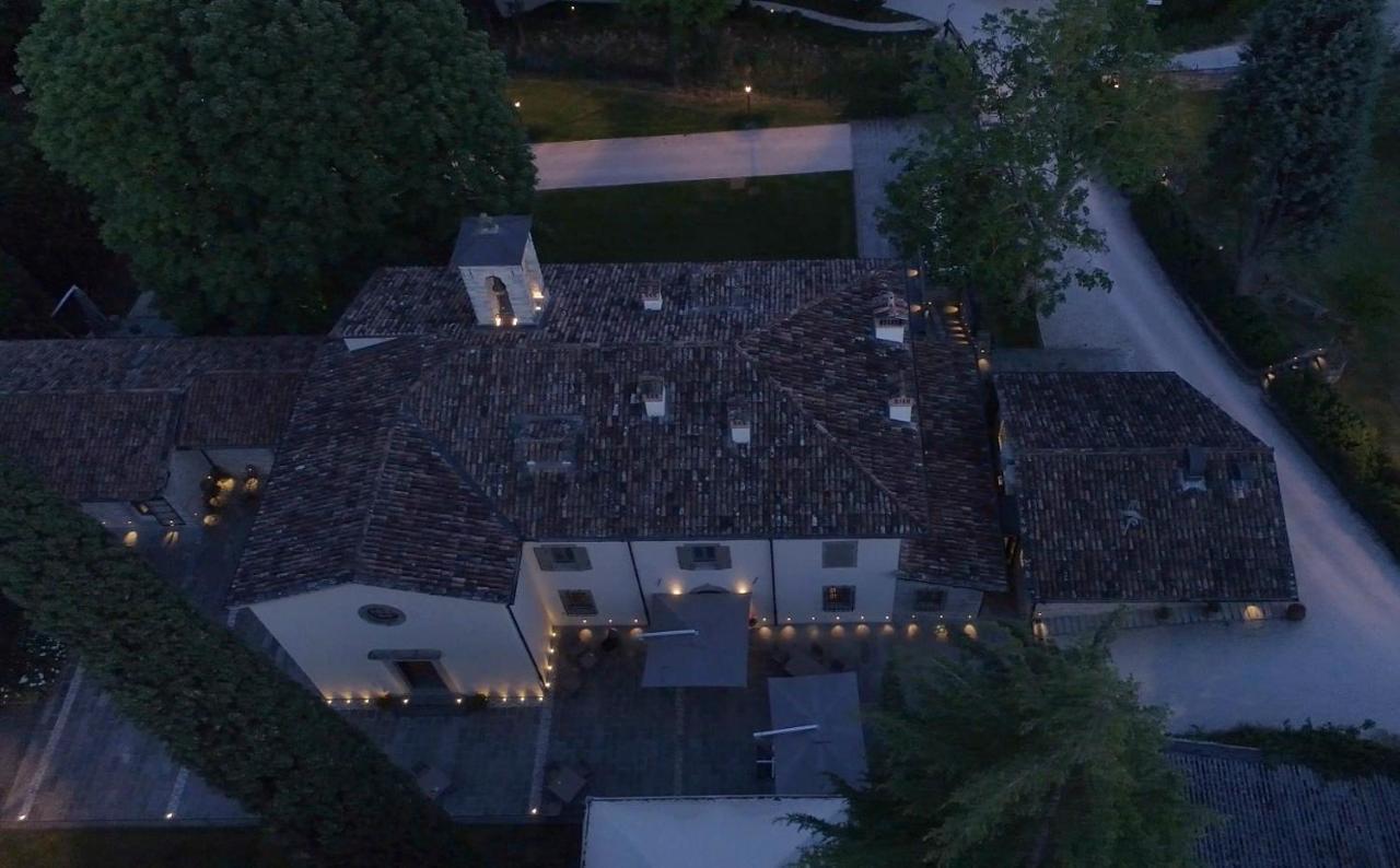Corte San Ruffillo Country Resort Dovadola Zewnętrze zdjęcie